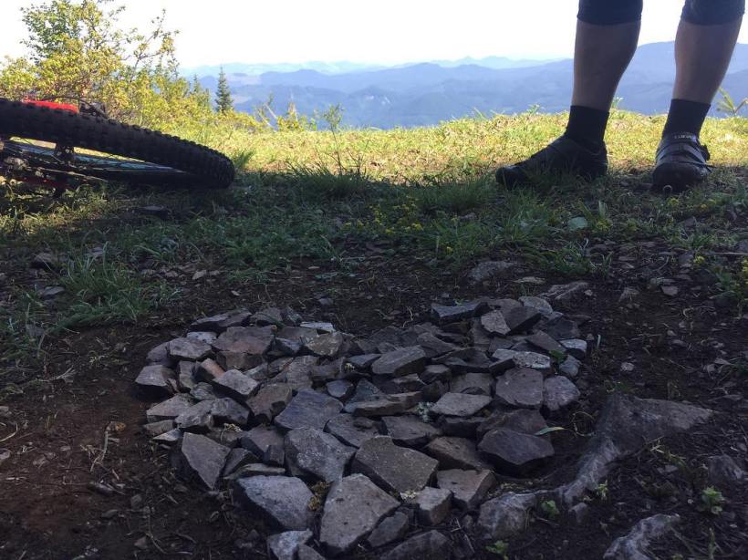 32550684_252519978647555_7948939087036022784_n